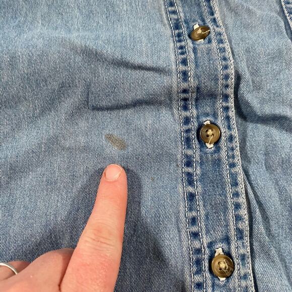 Tweety Bird 26/28 Womens Button Up Blue Denim Looney Tunes Floral Collared - Picture 7 of 9